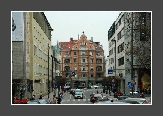 min 2006 02 25 munchen archi 135 c